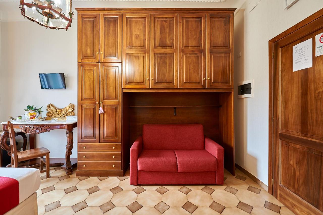 Classic Triple Room