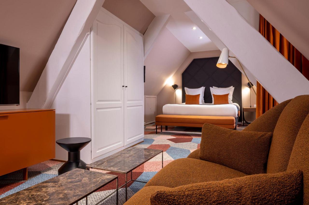 Double Suite