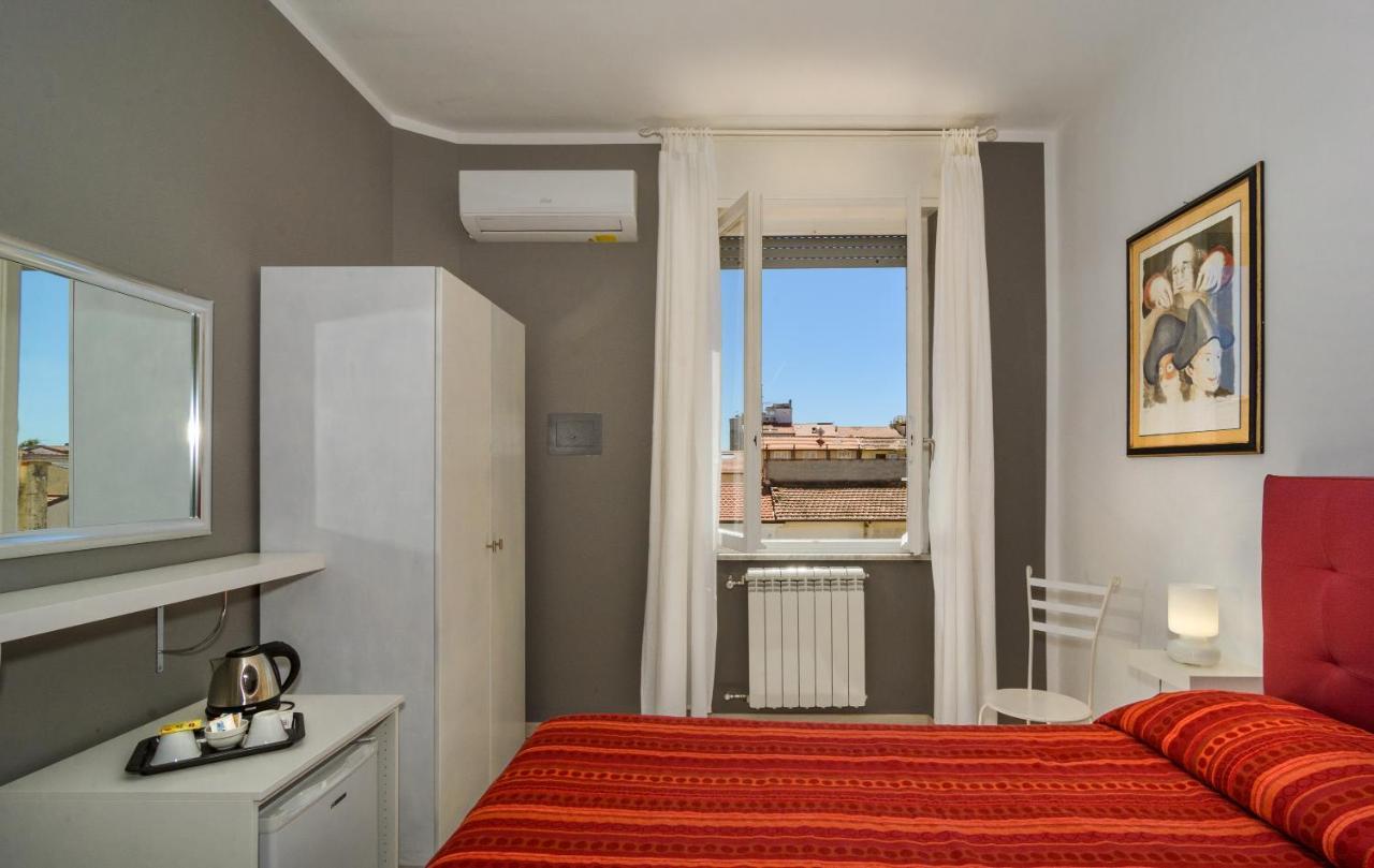Large Double Room