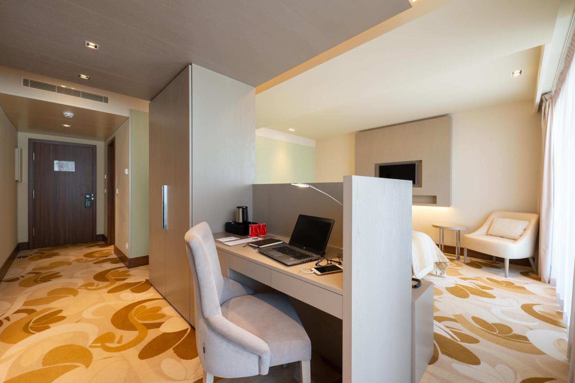 Deluxe Room Terrace