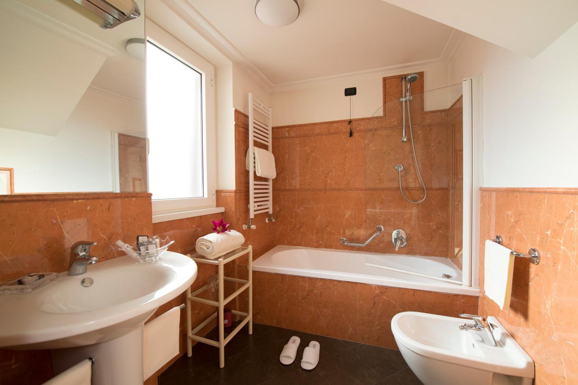 Deluxe Double Room Balcony