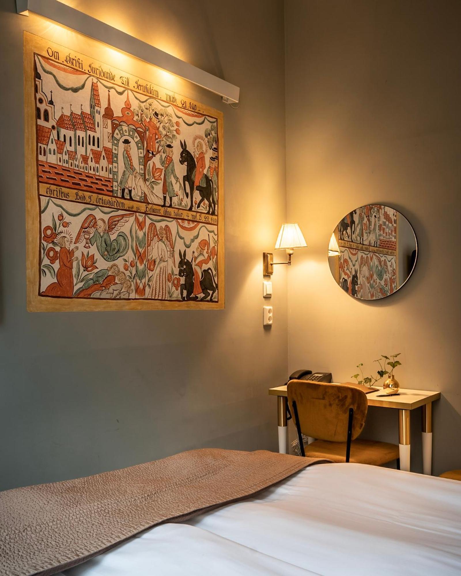 Small Double Room 140 cm bed