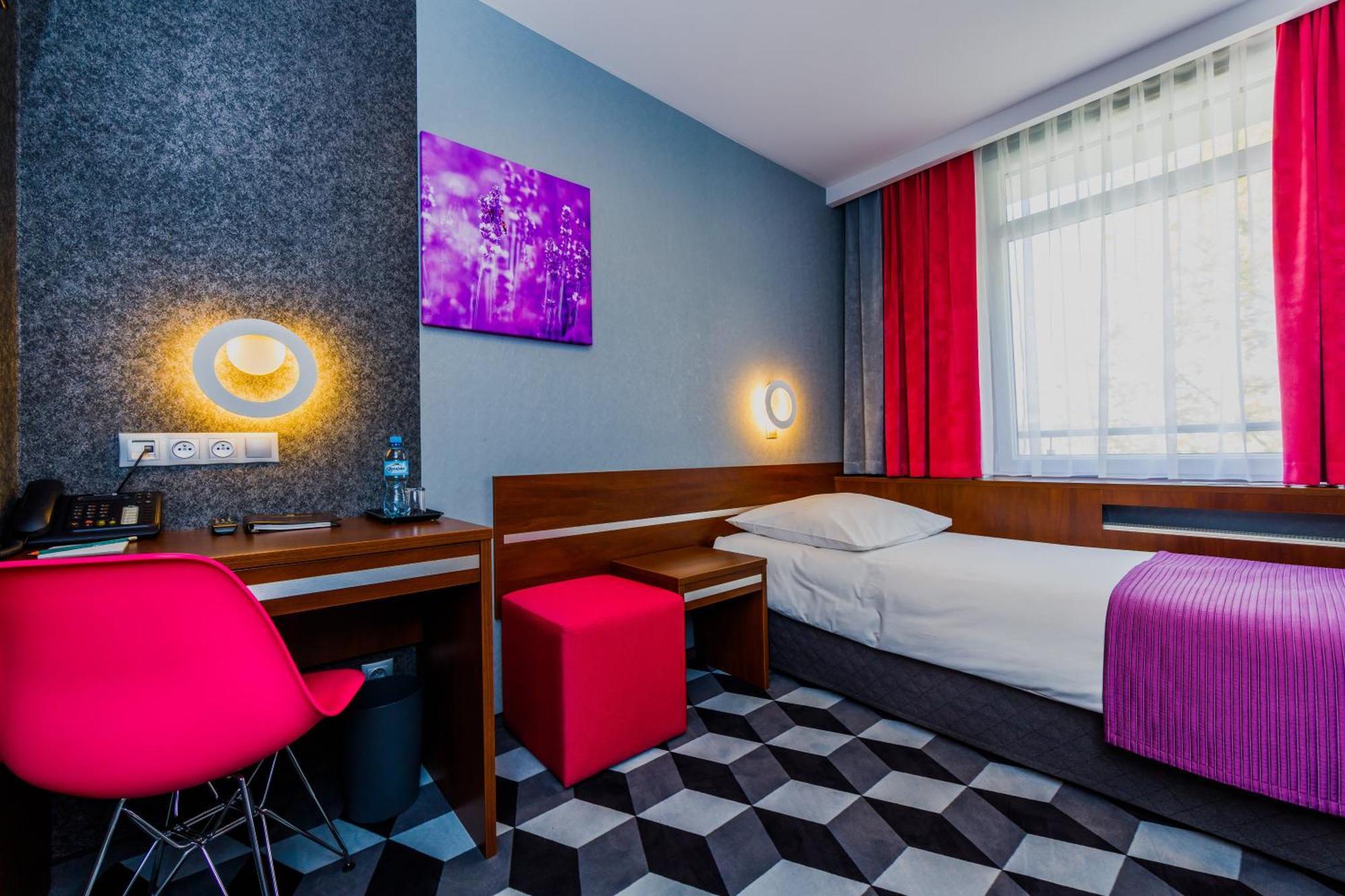 Classic Single Room