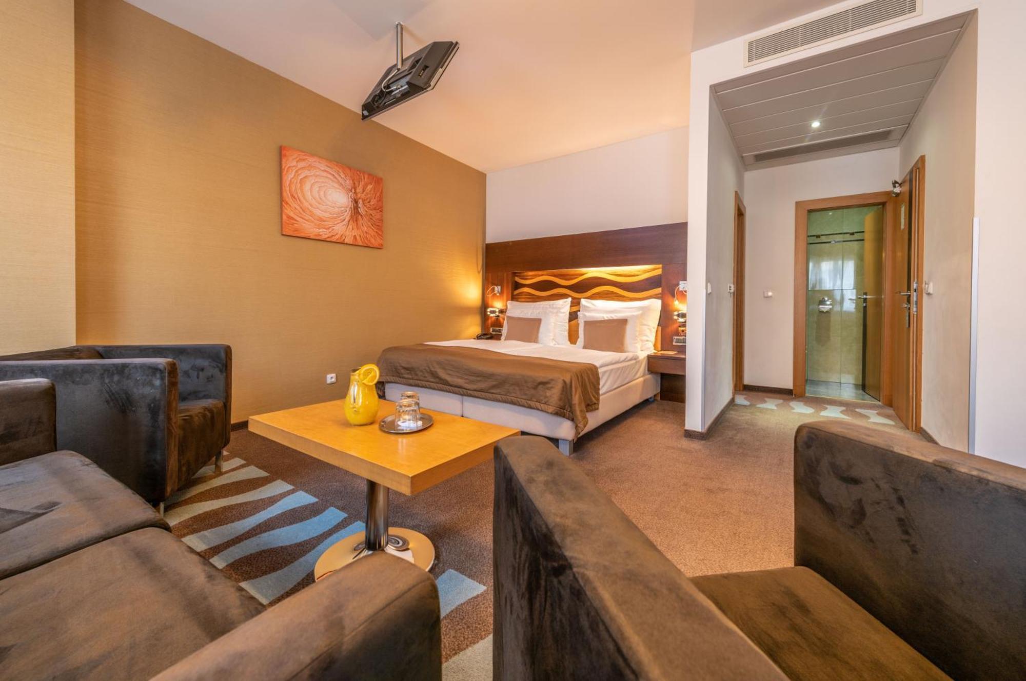 Deluxe Double Room Jacuzzi