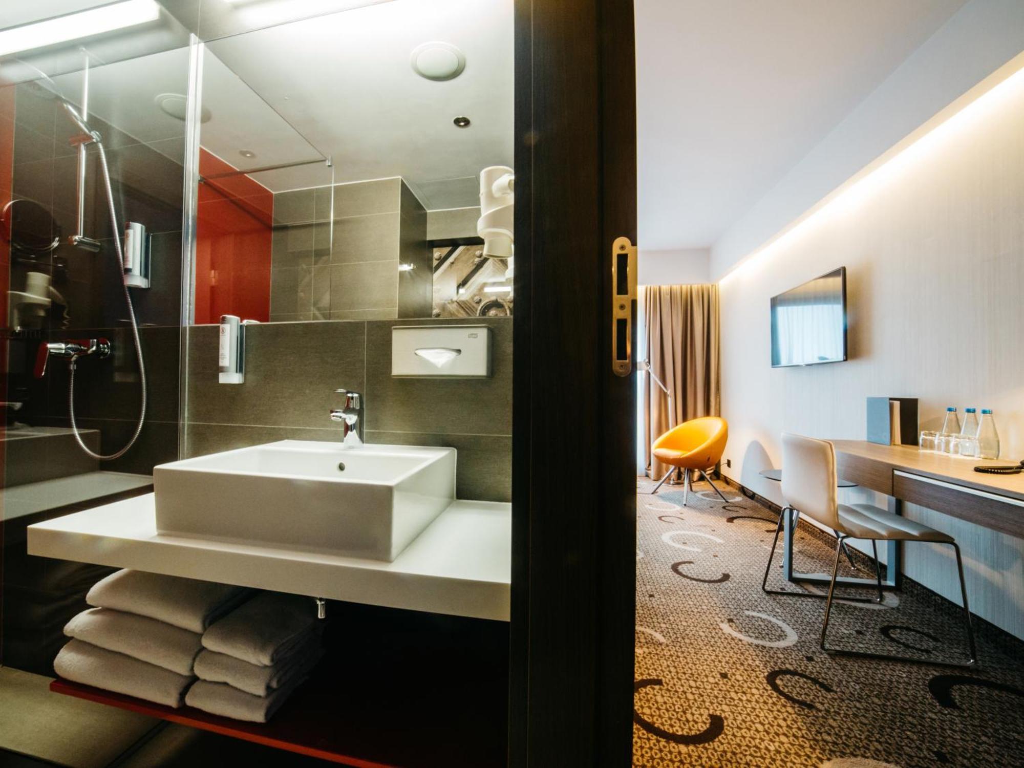 Deluxe Double Room Balcony