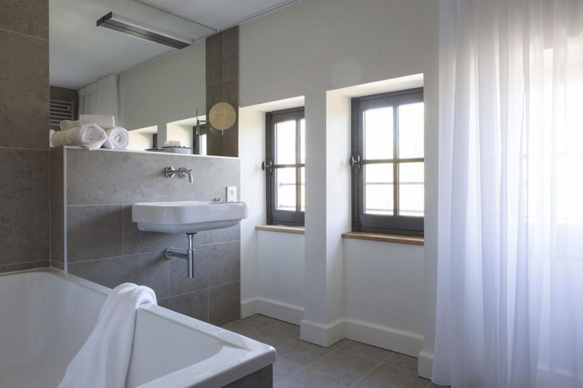 Family Suite Spa Access