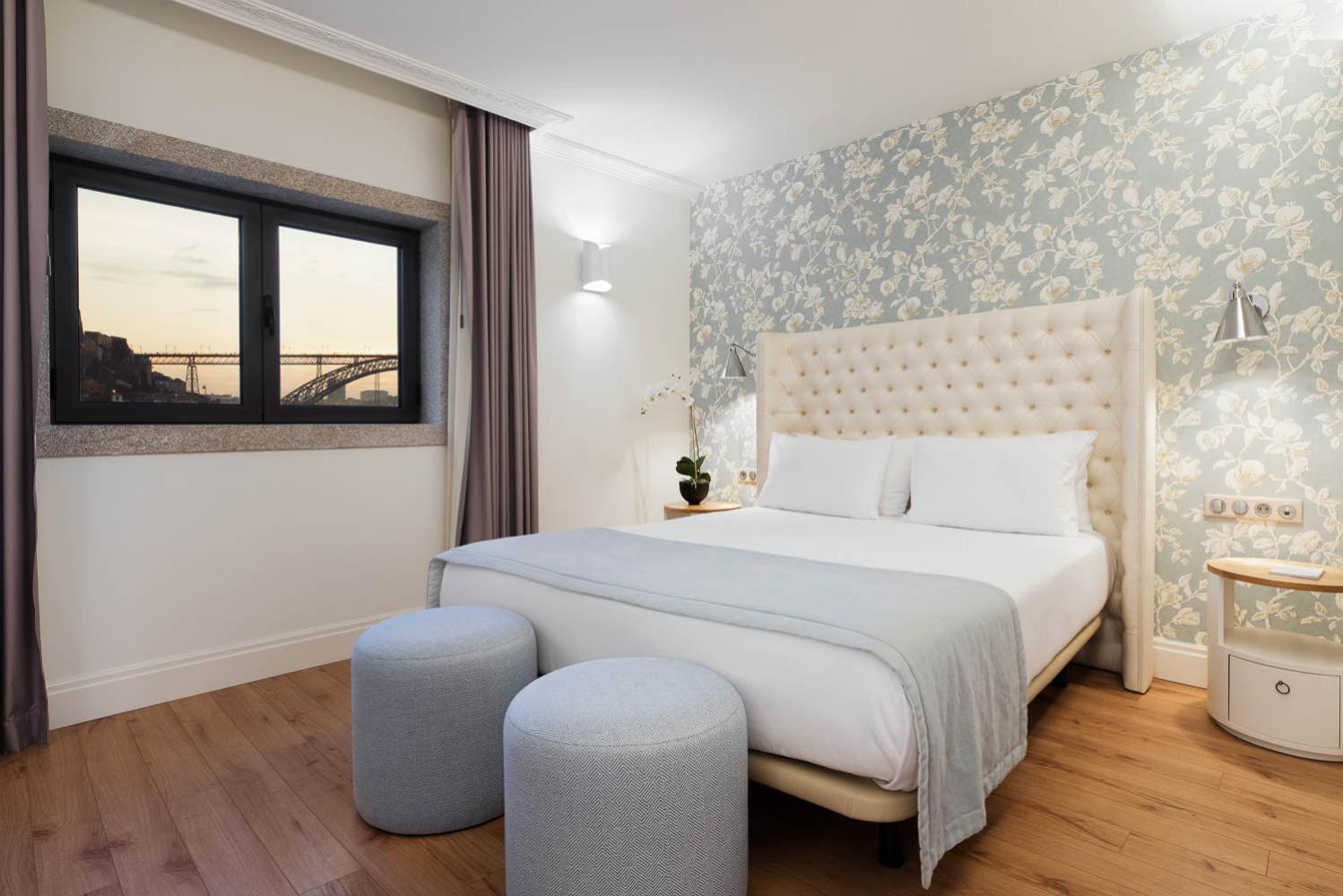 Premium Suite River View