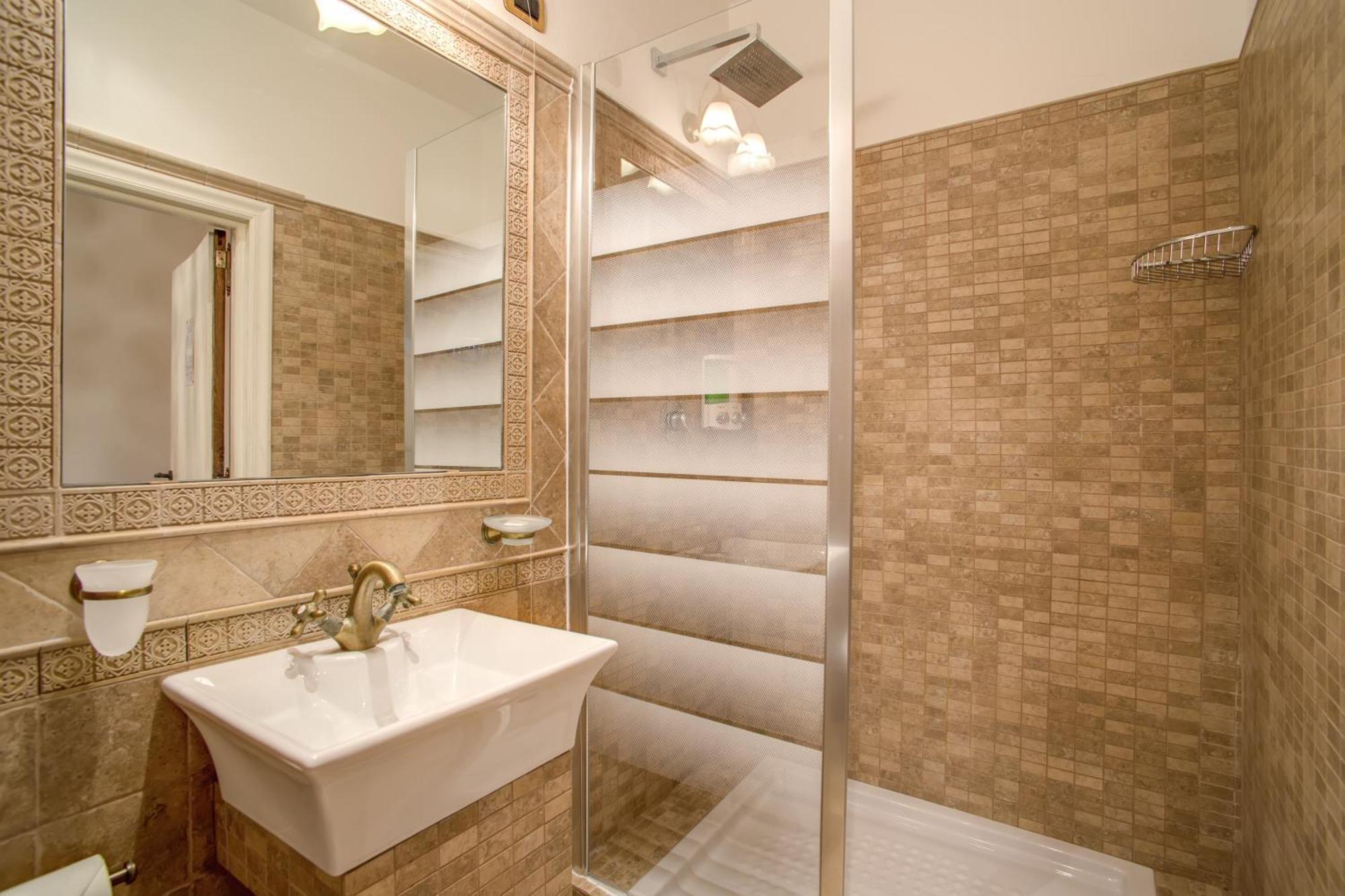 Junior Suite Spa Bath