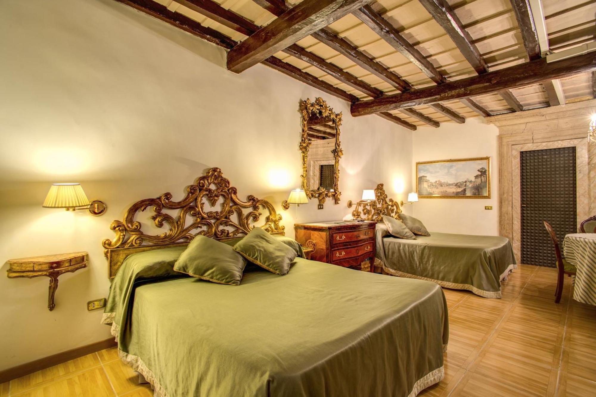 Queen Room Two Queen Beds