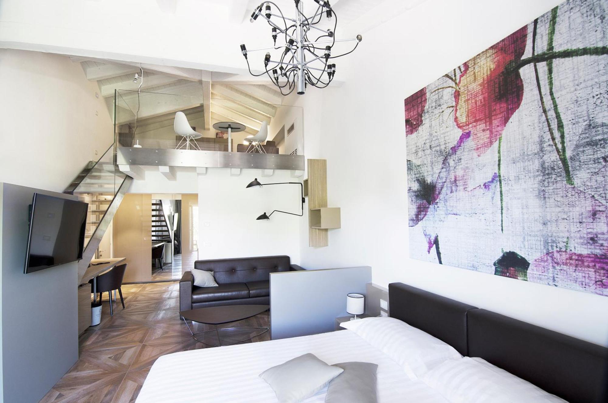 Suite con Balcone e Vista Giardino