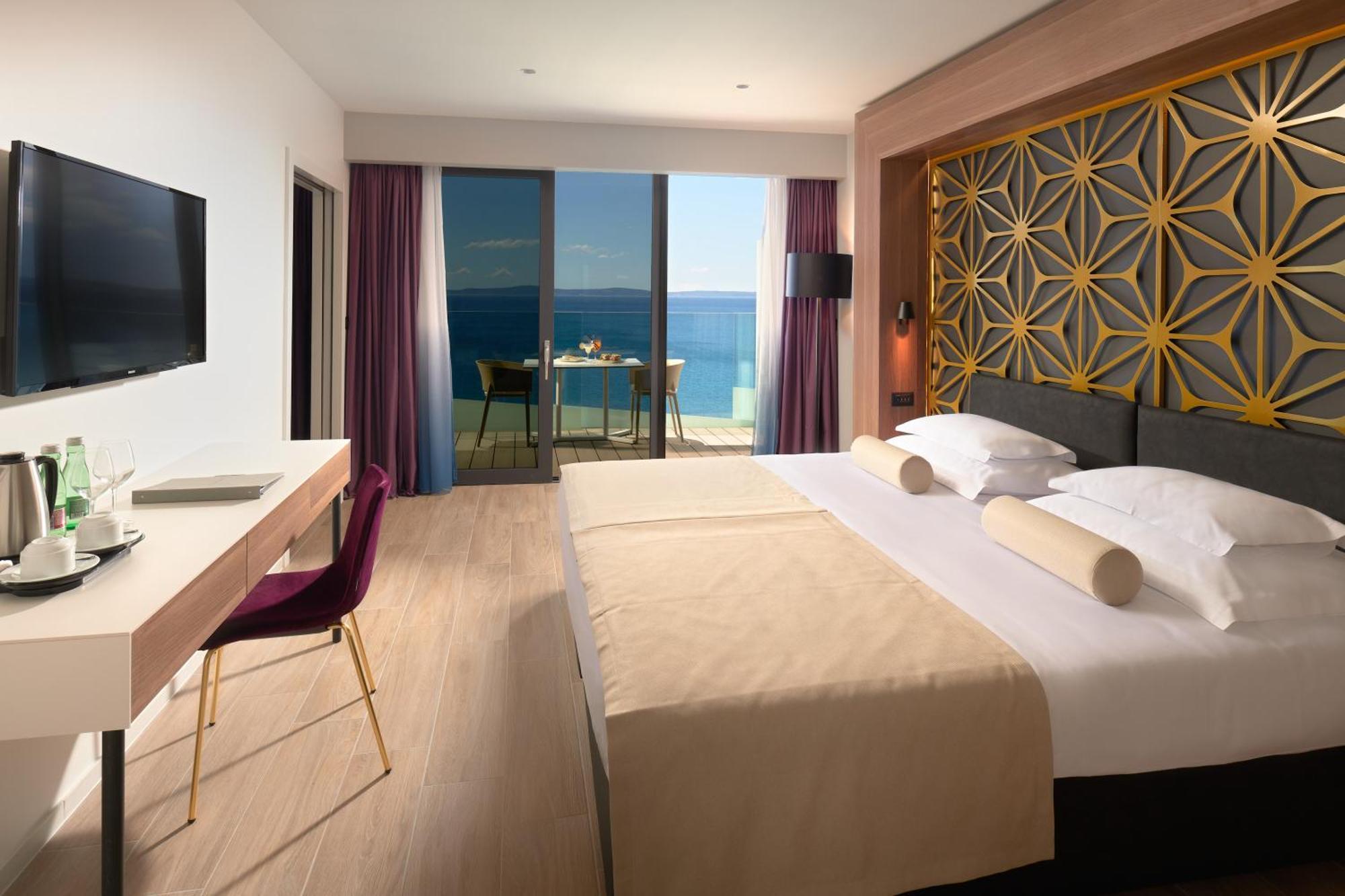 Superior Double or Twin Room Sea View