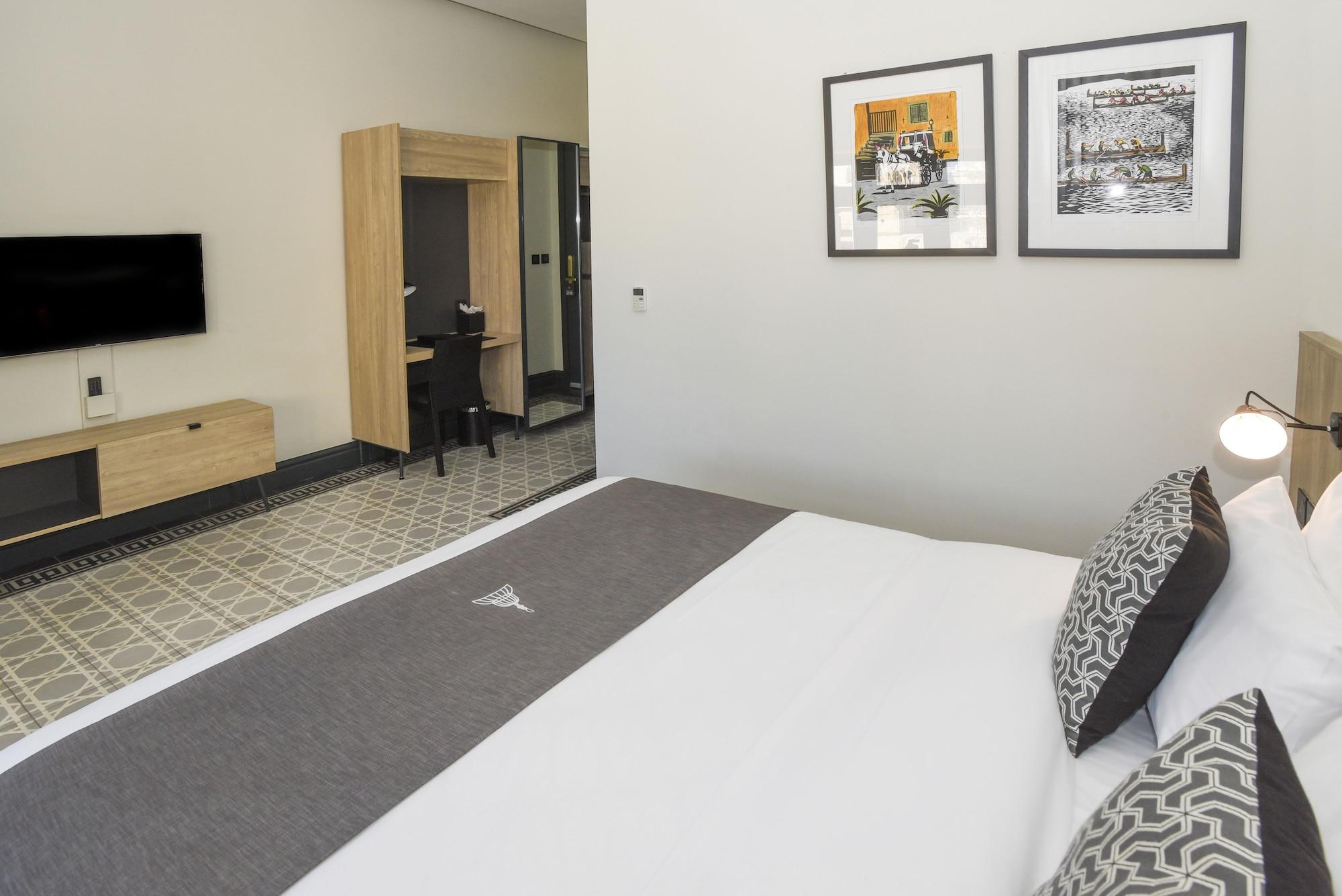 Superior Double or Twin Room Maltese Balcony