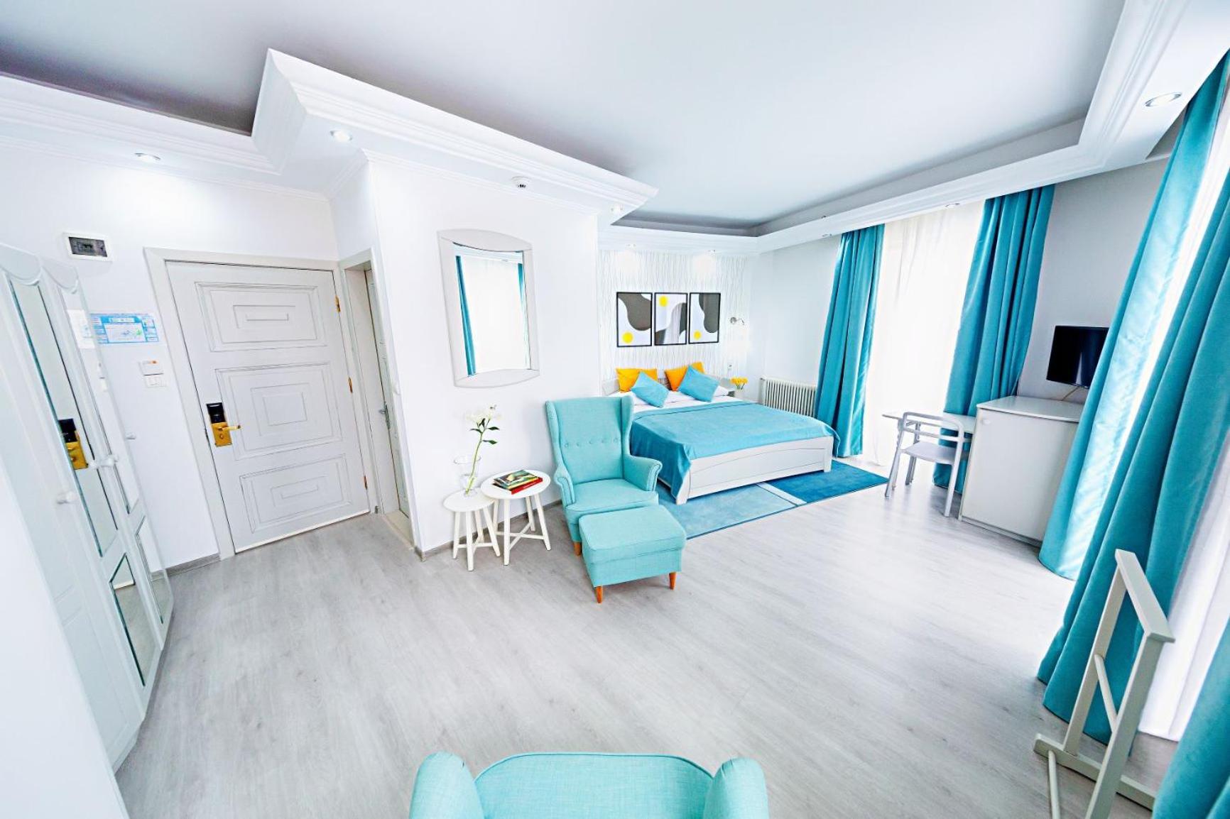Double Room Hot Tub