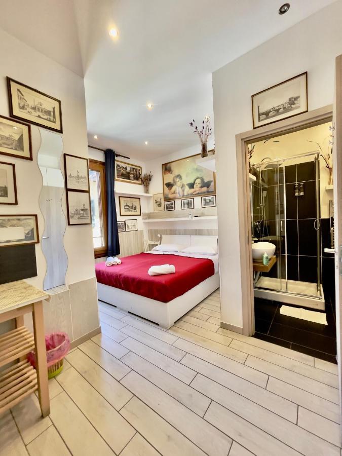 Double Room Private Bathroom