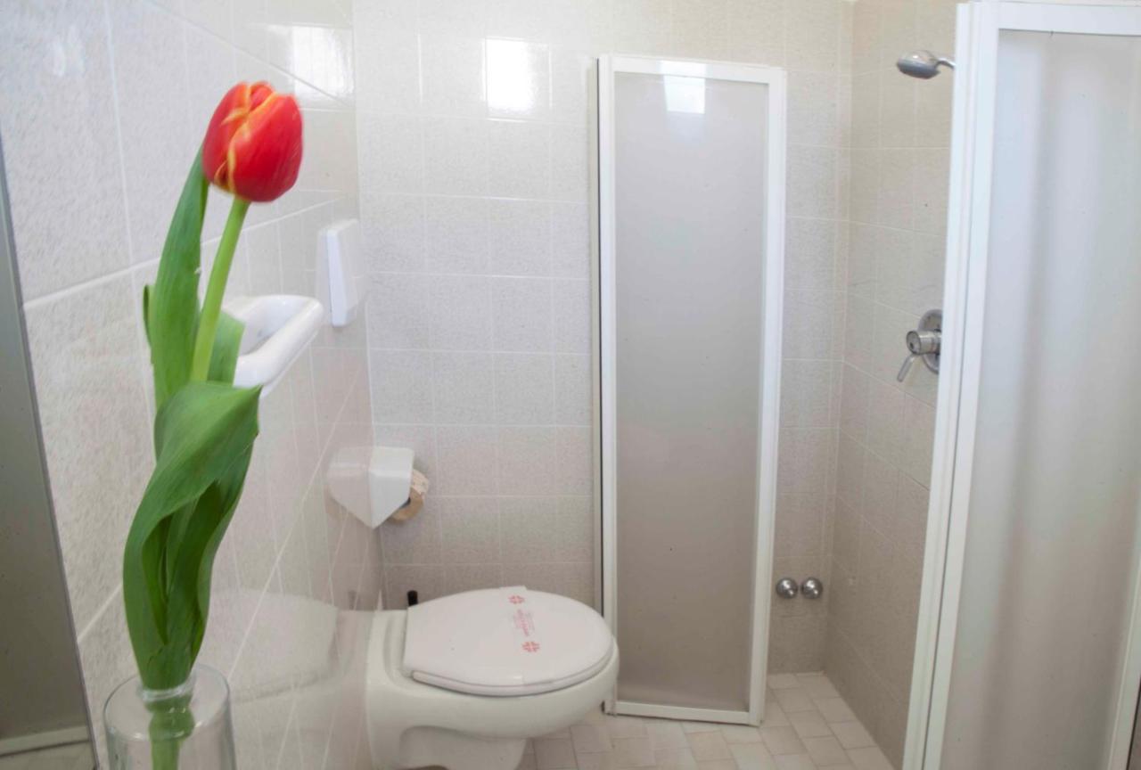 Double or Twin Room Side Sea View