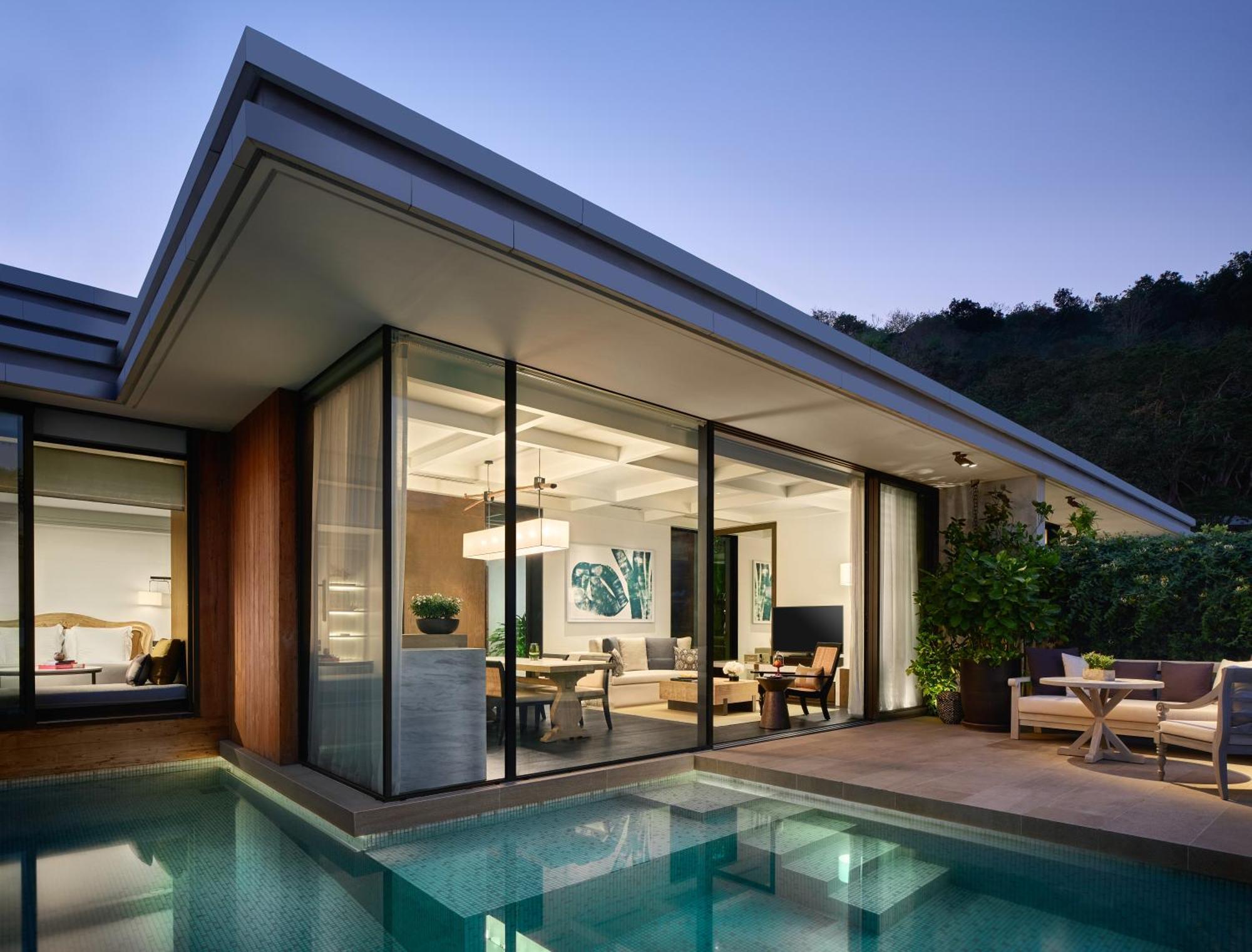 Villa King con Piscina e Vista Oceano Parziale