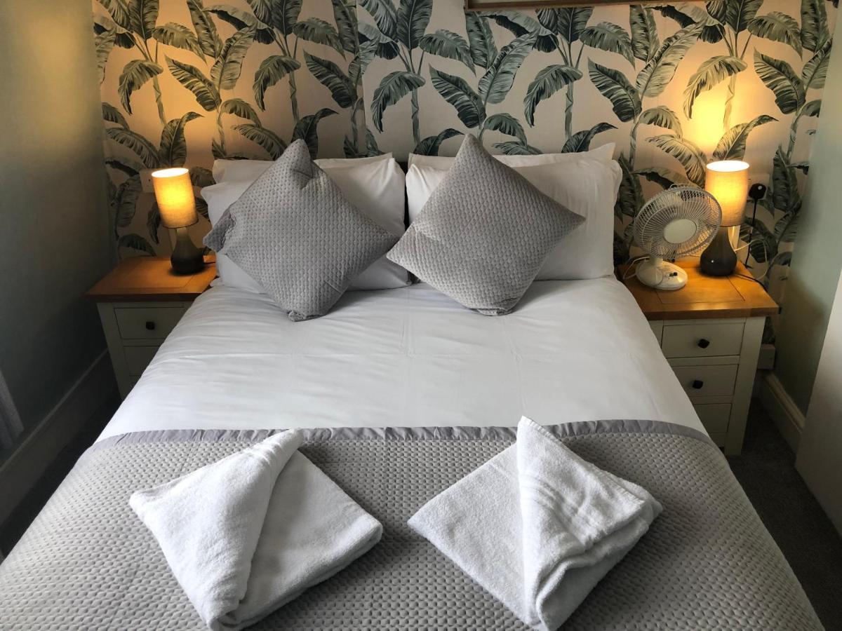 Budget Double Room,1235707118:JPEG
