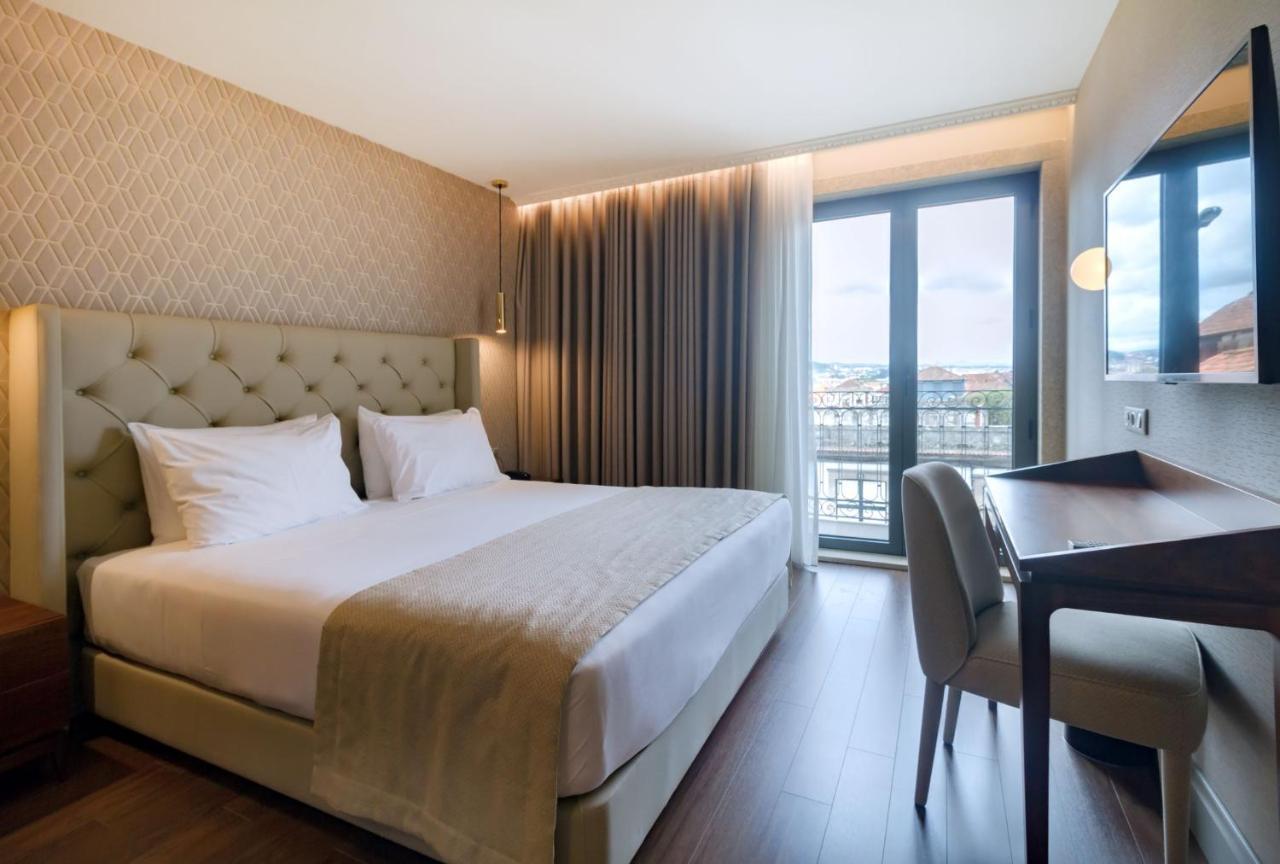 Double or Twin Room Balcony