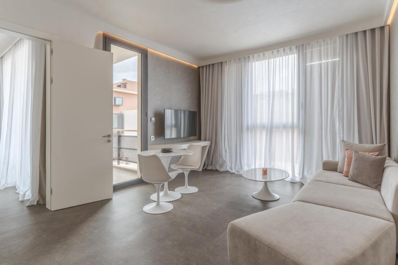 Suite CR Avenue (3 Adulti)