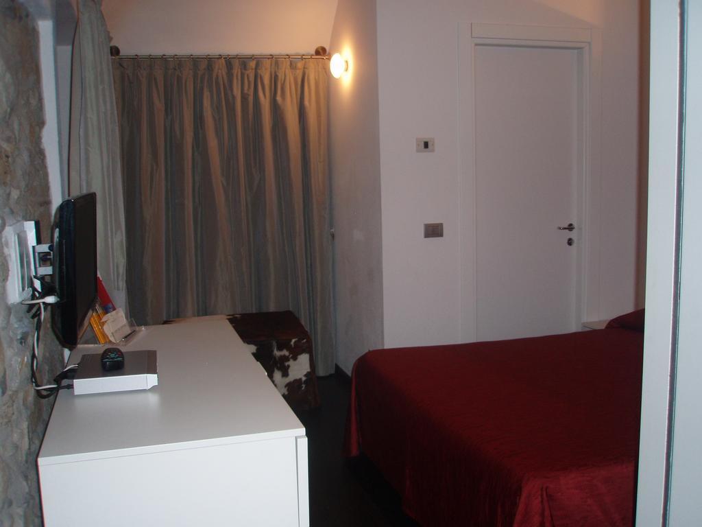 Appartamento con 1 Camera da Letto - Dependance