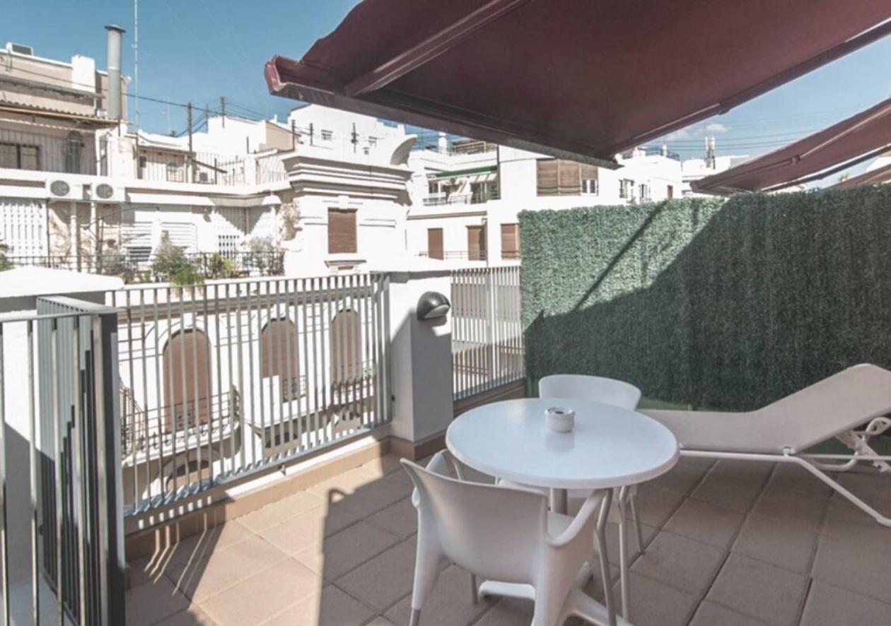 Camera Matrimoniale Deluxe con Terrazza (2 Adulti)