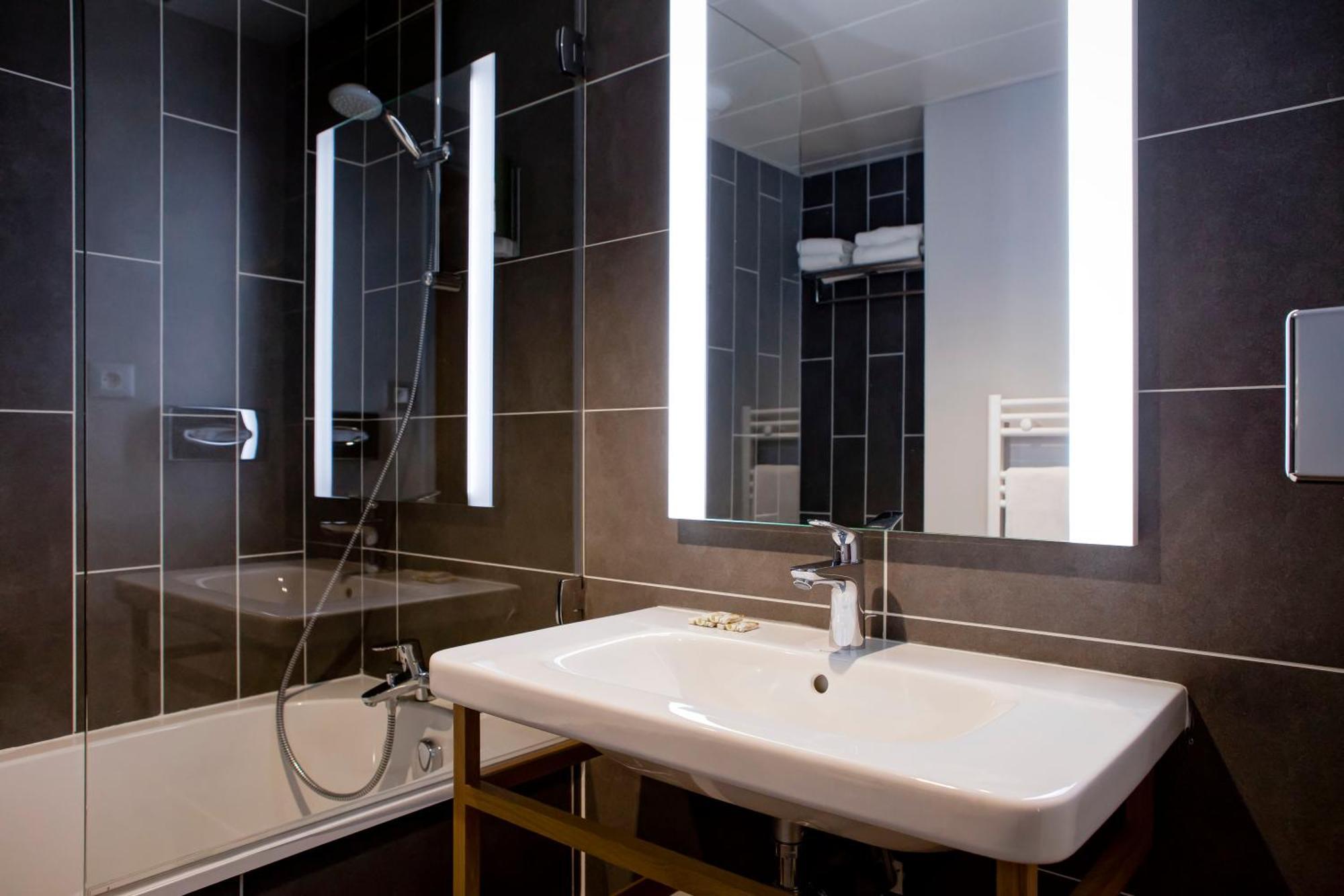Air-conditioned Superior Double Room
