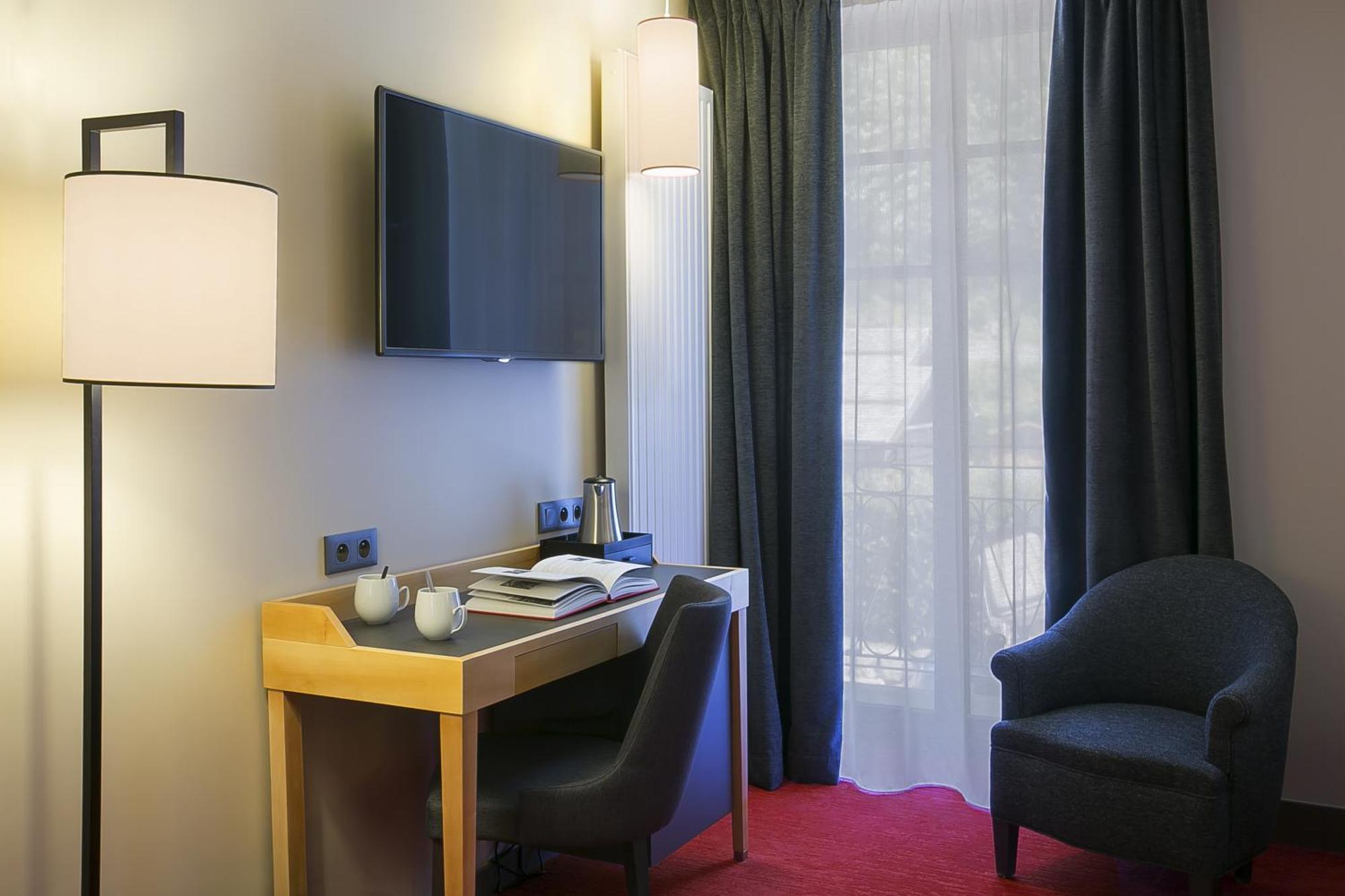 Superior Queen Room