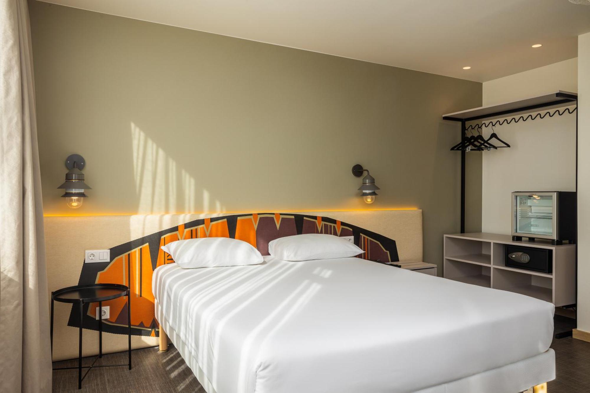 Large Double Room Balcony View