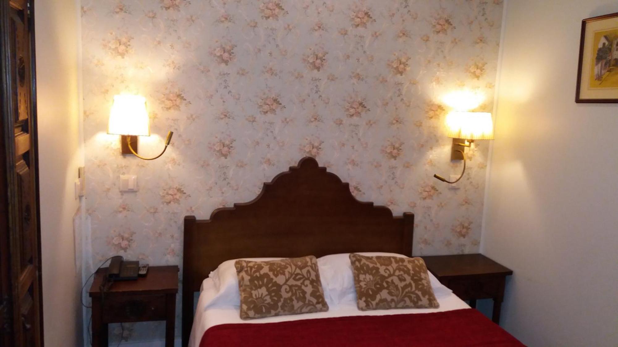 Budget Single Room