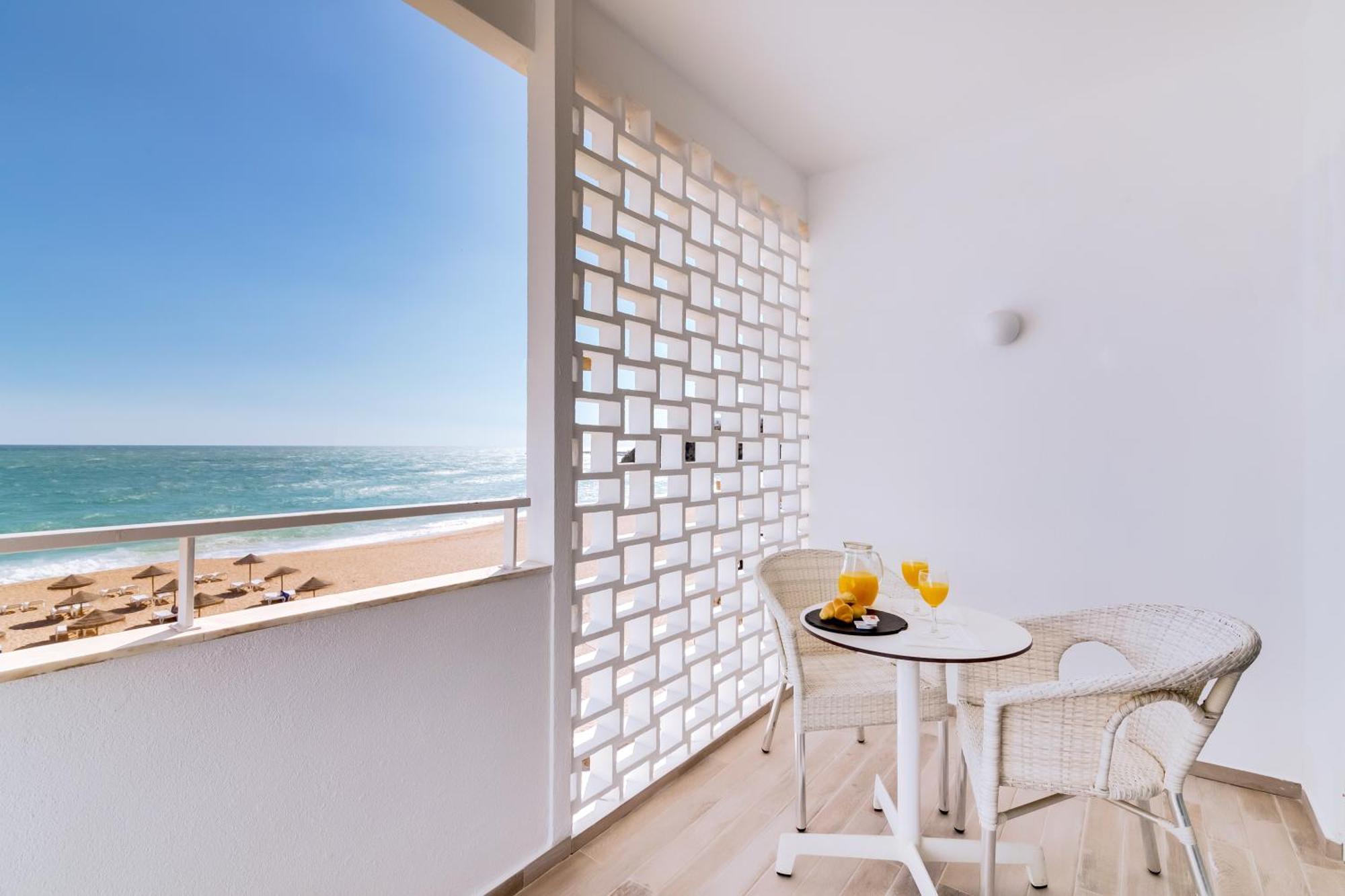 Triple Room Balcony Sea View