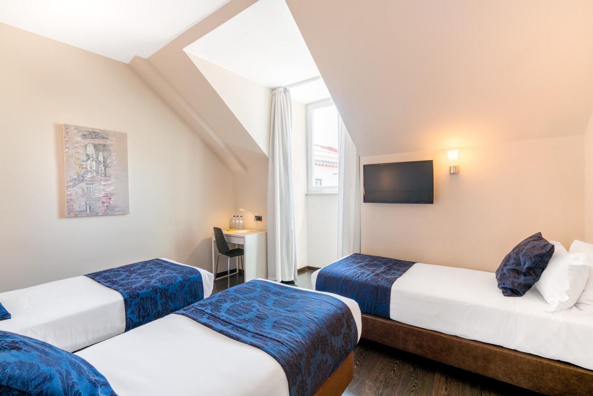 Executive Triple Room