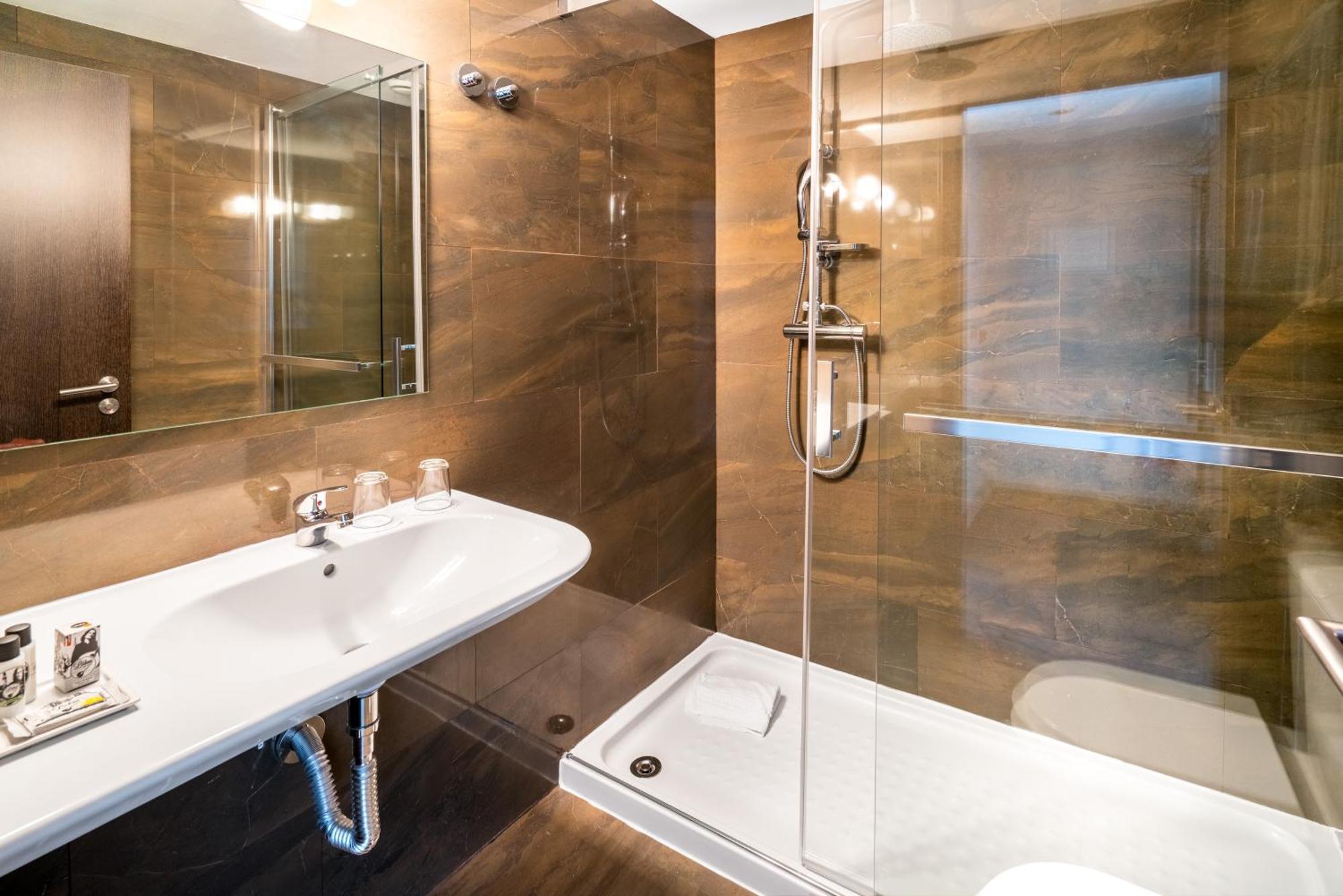 Executive Triple Room