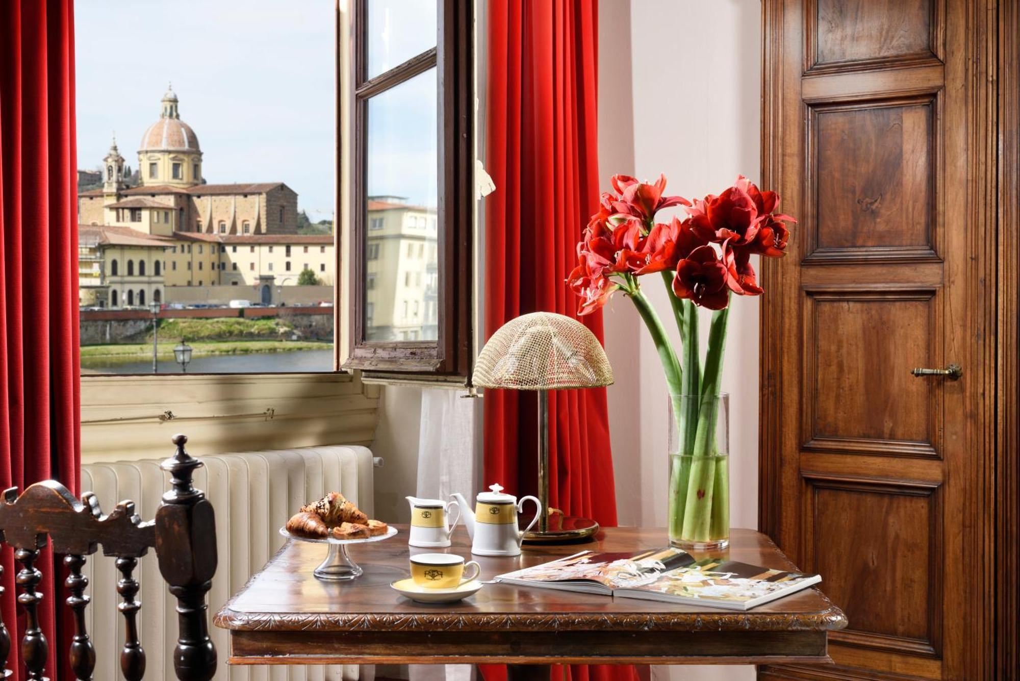 Suite Superior con Vista Fiume