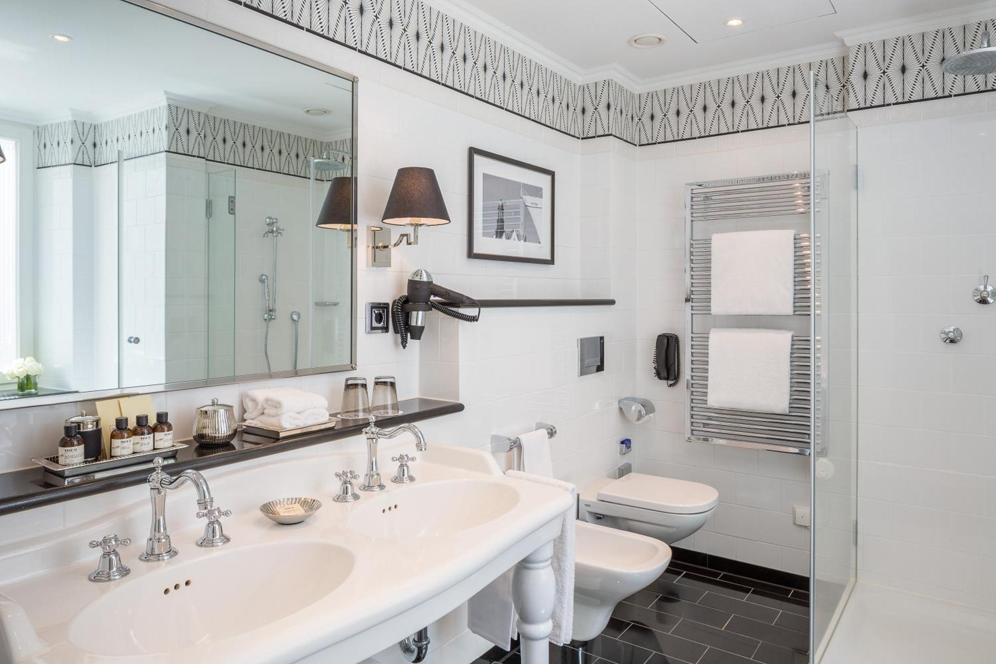 Junior Suite con Vista Lago