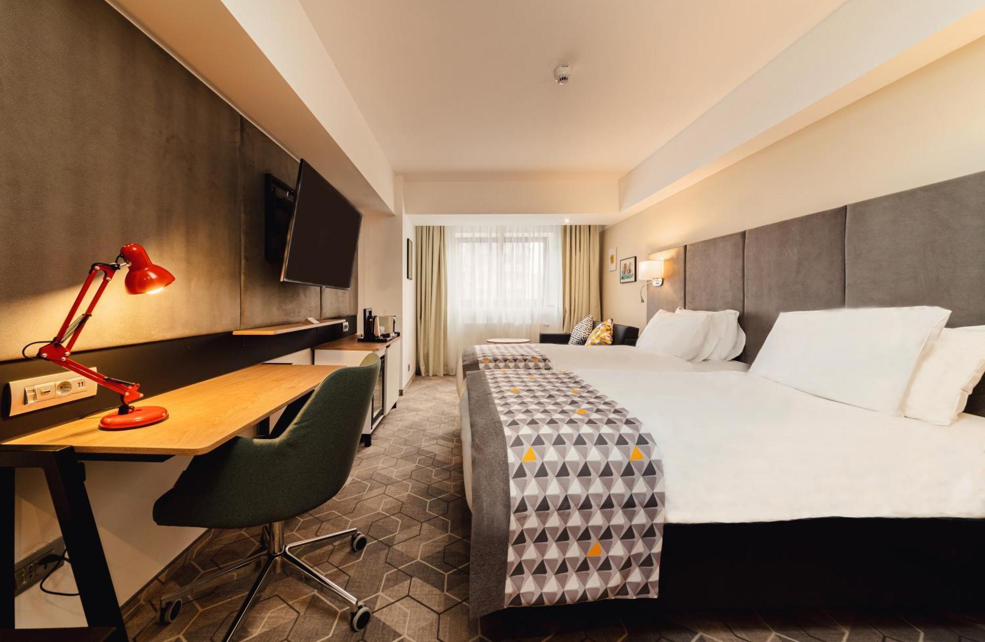 Premium Twin Room Sofa Bed City View