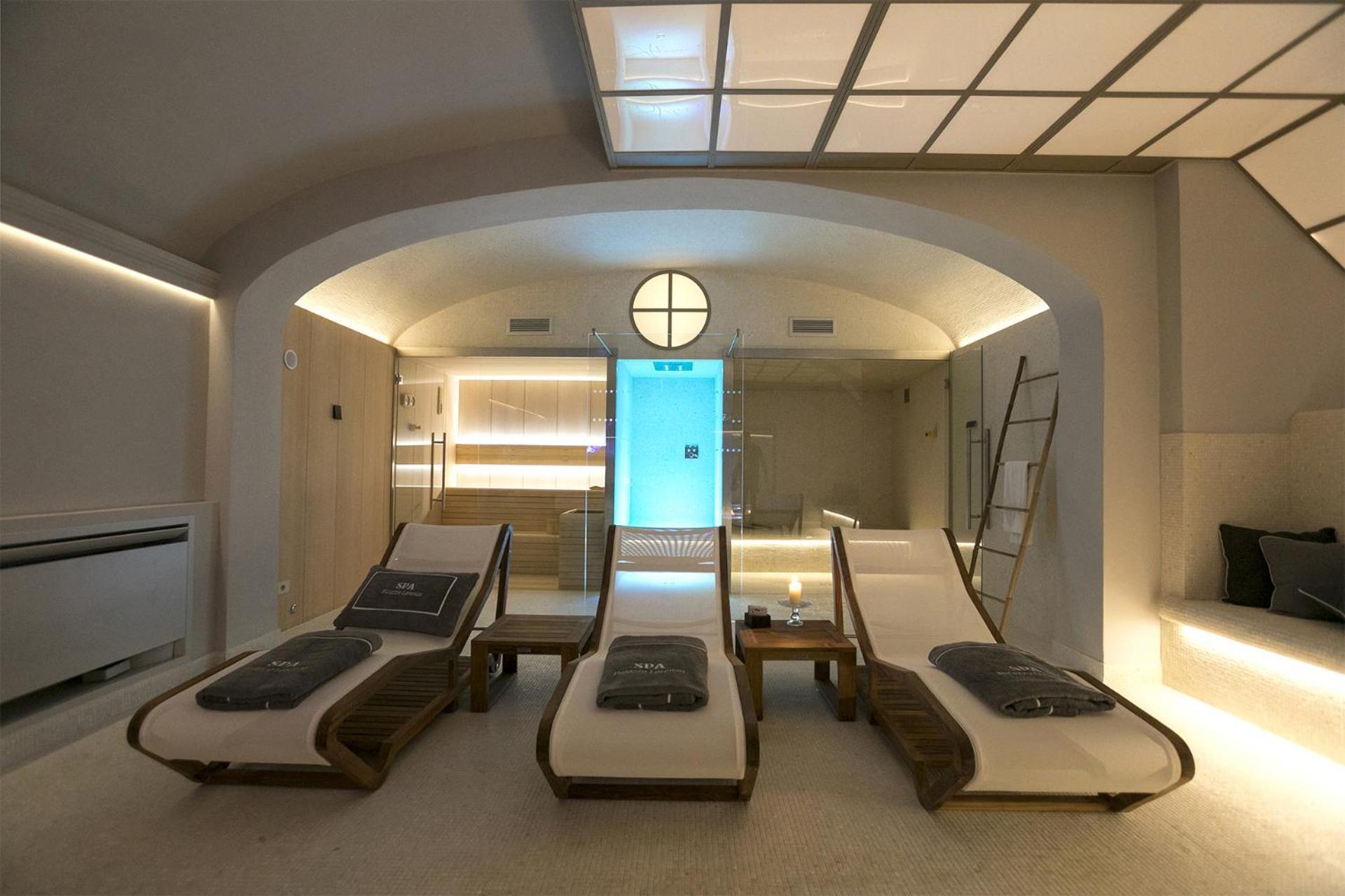 Deluxe Room One-time SPA access