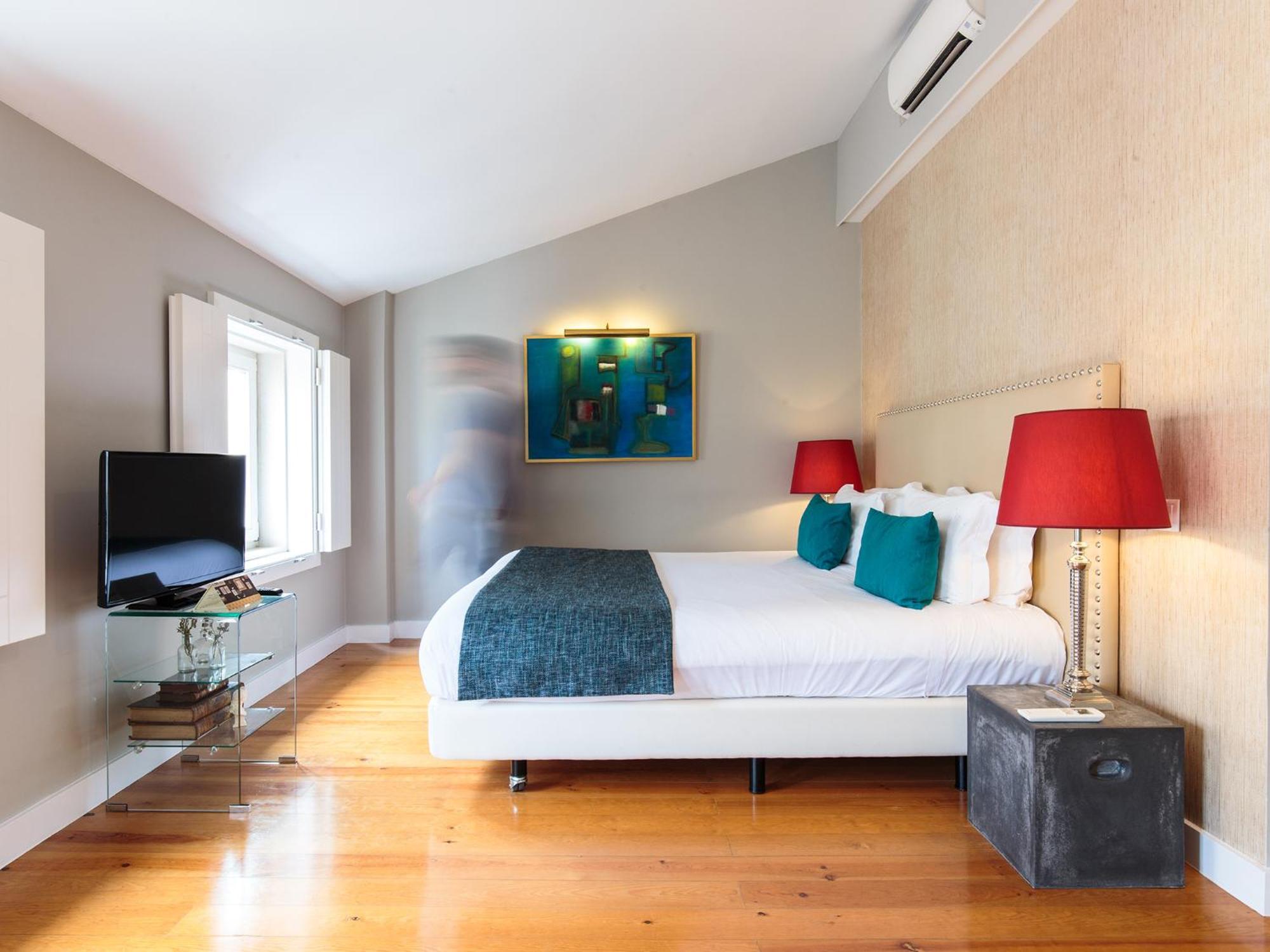 Junior Suite Street View