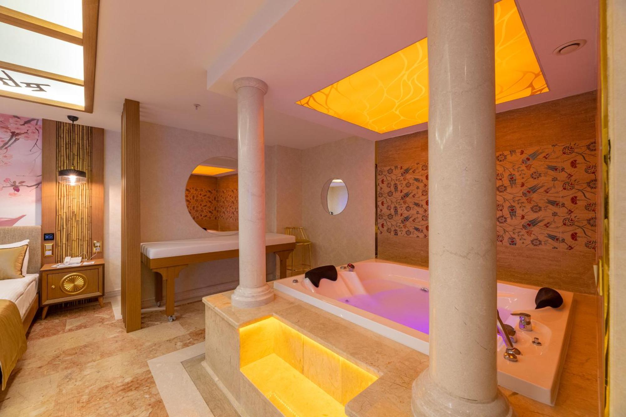 Suite Premium con Bagno Turco