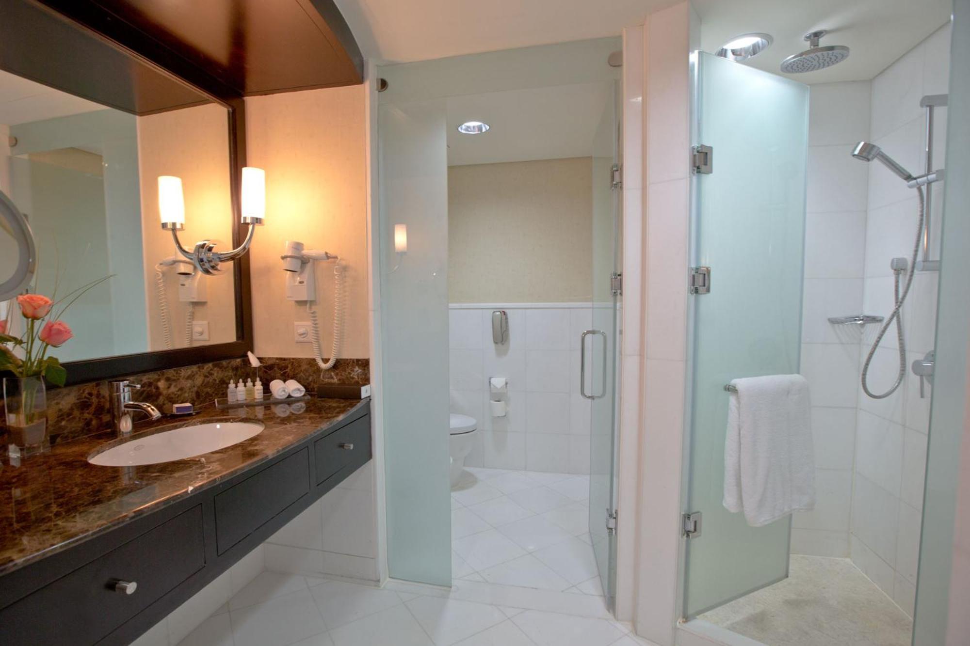 Classic King Room Sea View Club Lounge Access