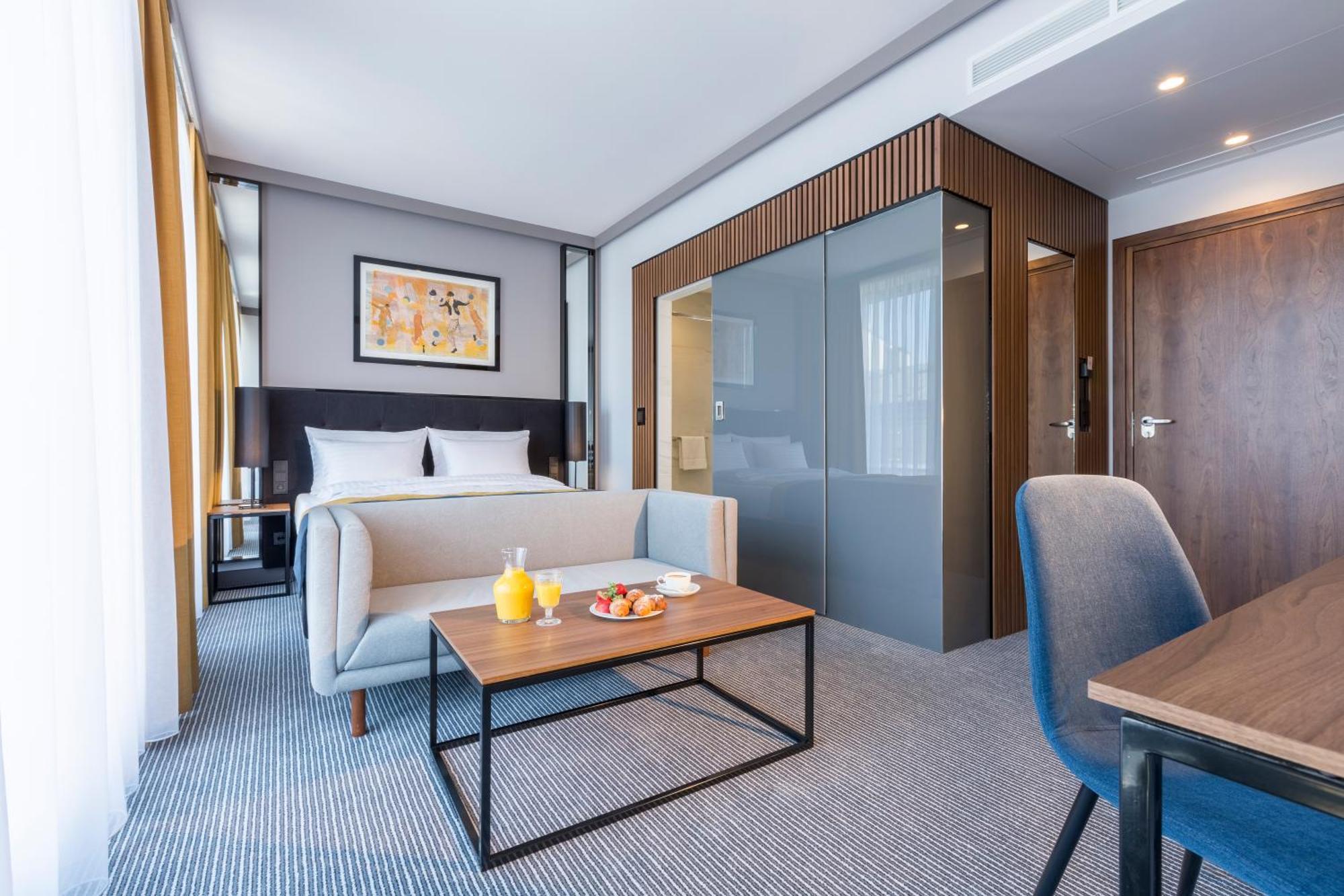 Premium Double Room Terrace