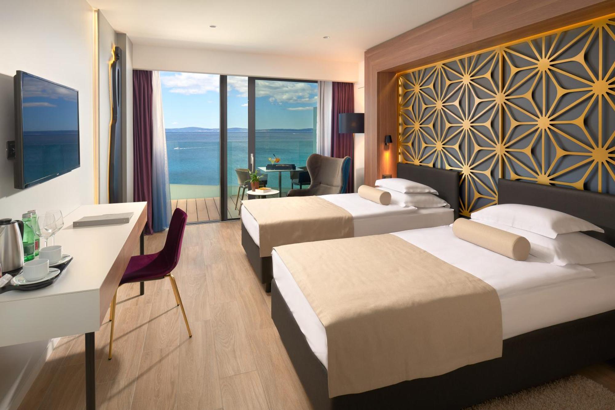 Superior Double or Twin Room Sea View