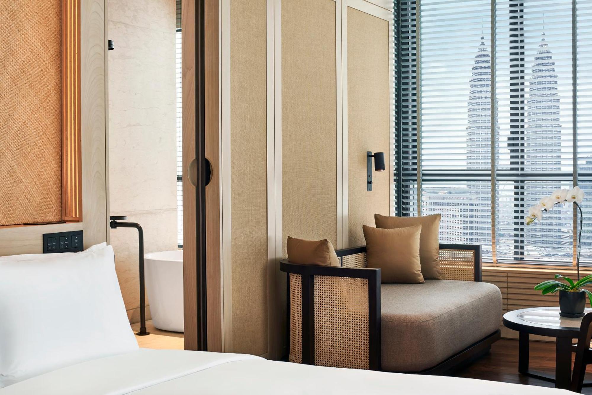 Deluxe Suite KLCC view