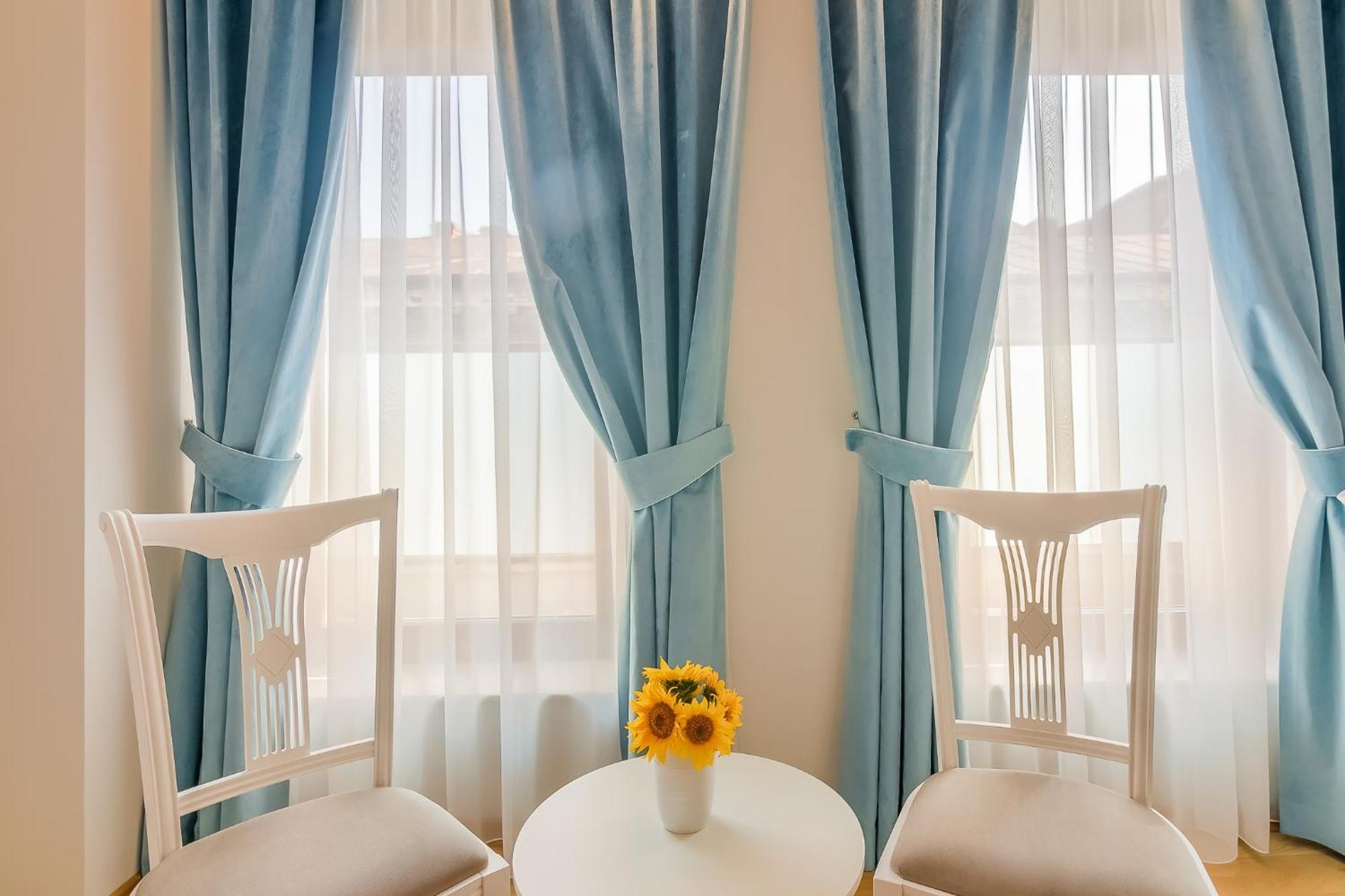 Deluxe Superior Room