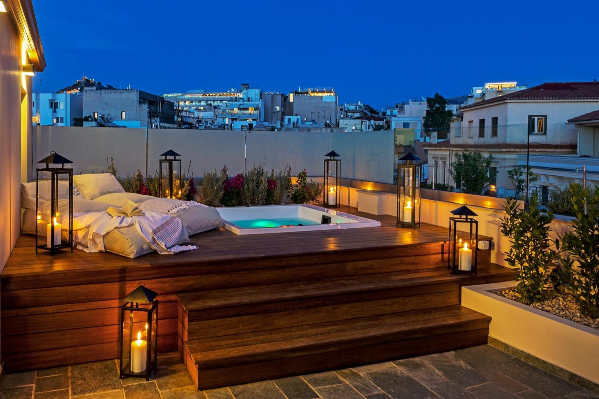 Suite Iconic con Vasca Idromassaggio Privata e Vista Acropoli