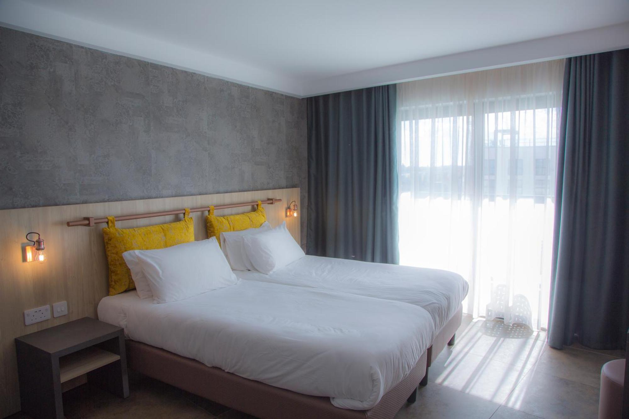 Deluxe Double or Twin Room Balcony