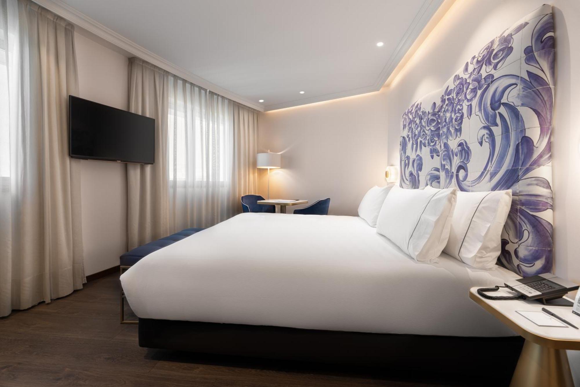 Deluxe Double or Twin Room River View