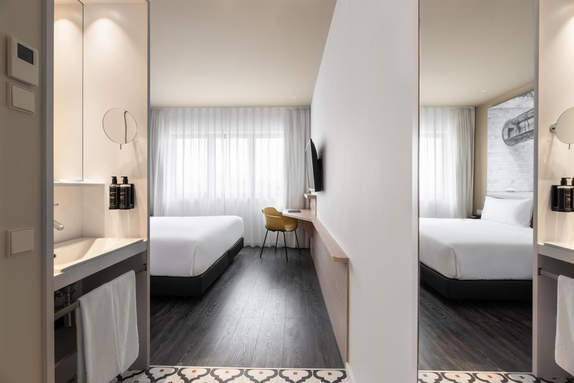 Deluxe Double or Twin Room River View