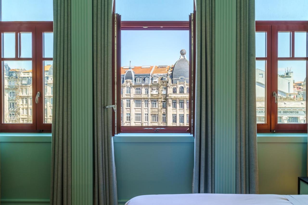 Double Room Aliados View