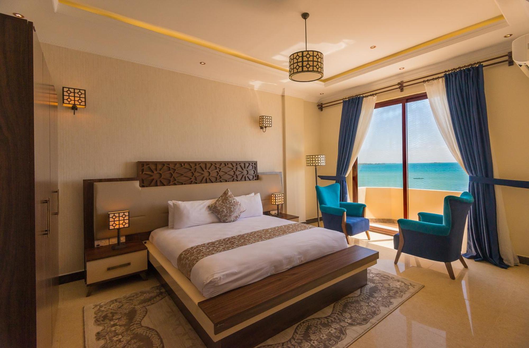 Superior King Room Ocean View