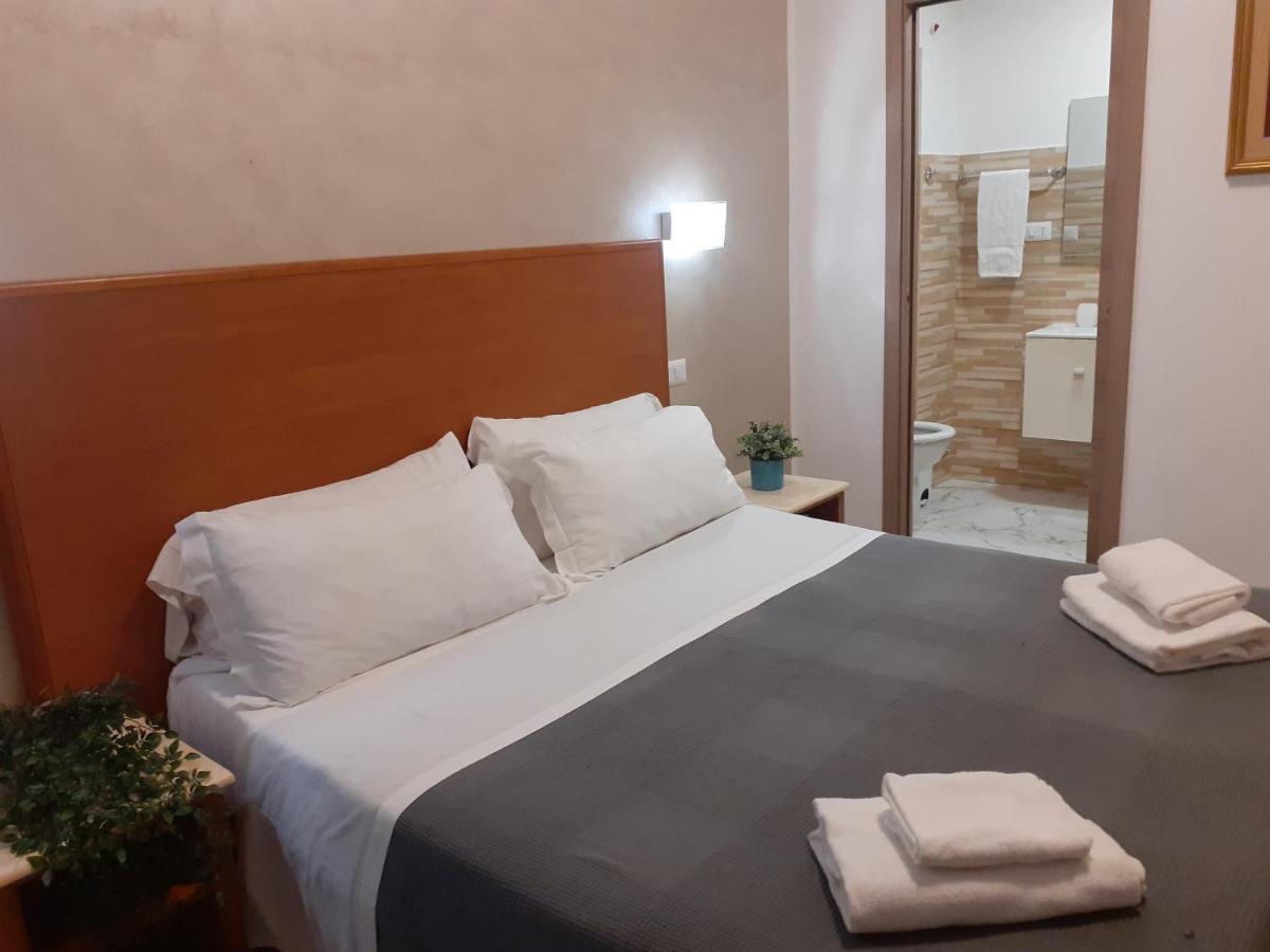 Double Room,1333252694:JPEG